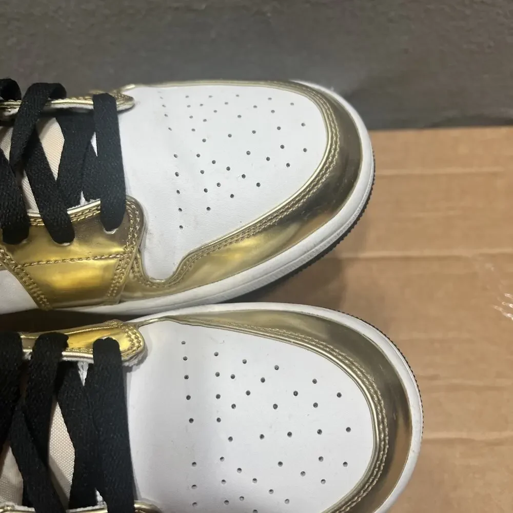 Air Jordan 1 Mens Size 11.5 Mid SE White Metallic Gold DC1419-700 (Authentic)